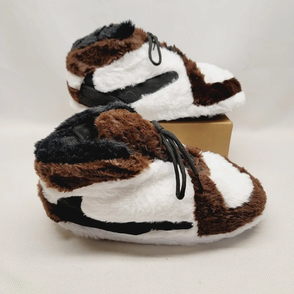 Nike‎ Air Jordan 1 Mocha Style Comfy Unisex Plush Slippers One Size Fits Most